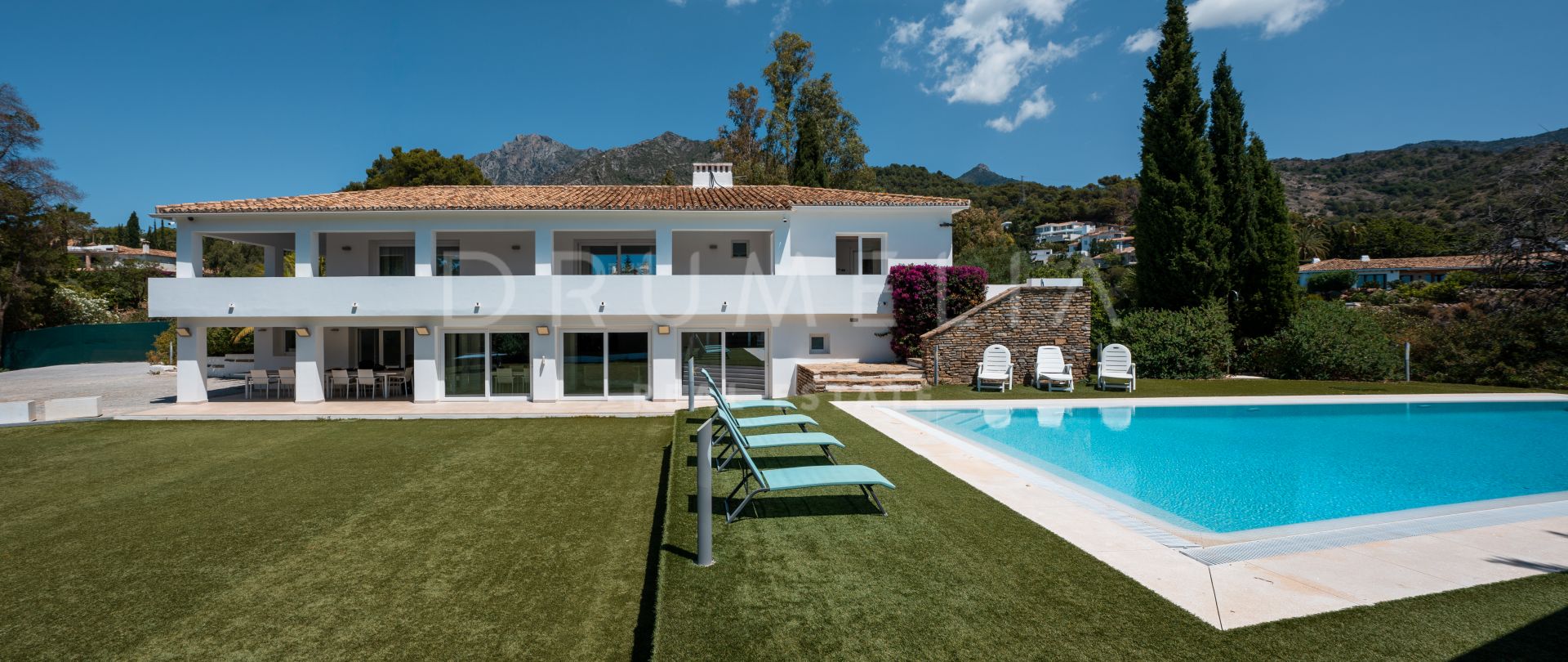 Elegant modern luxury villa of minimalist style on the Golden Mile of Marbella