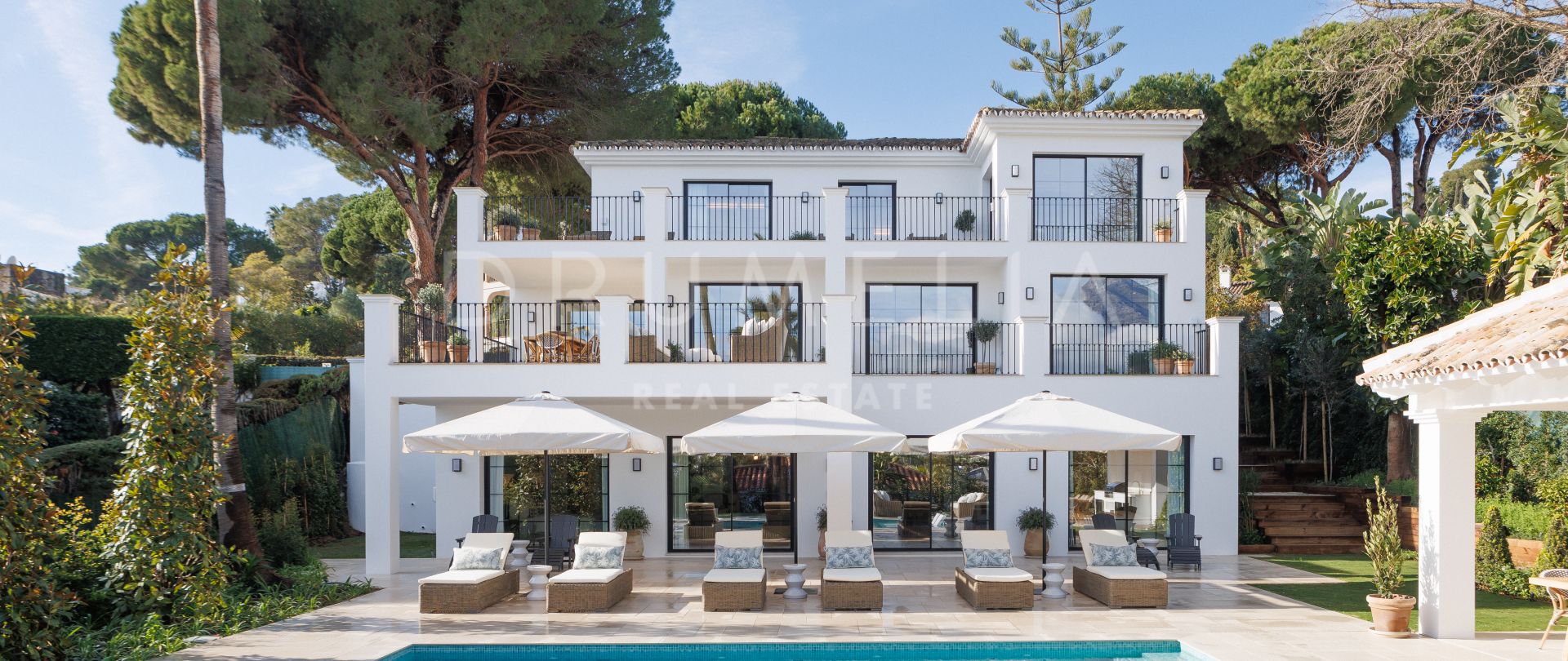Klassische andalusische Villa mit atemberaubendem Bergblick, Las Brisas, Nueva Andalucia