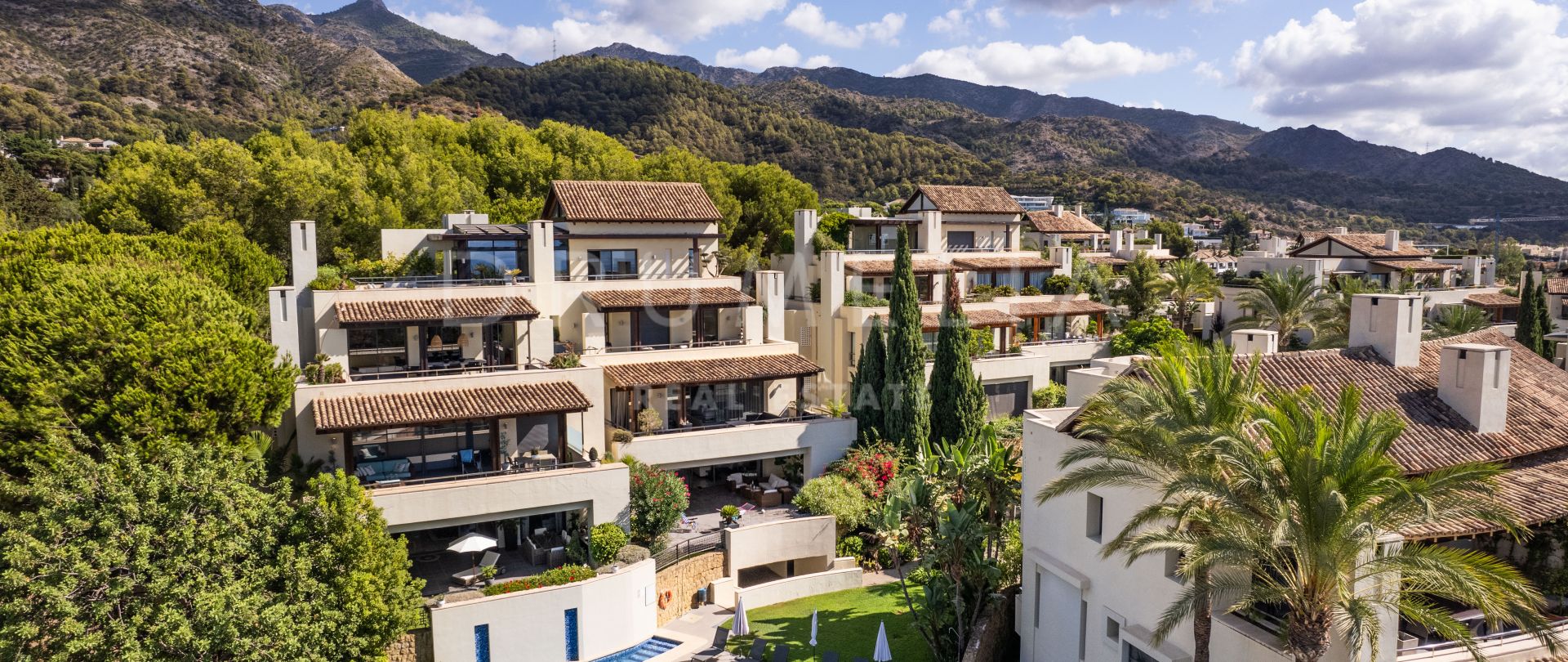 Vacker lyxig lägenhet på bottenvåningen i det eleganta komplexet Imara, Golden Mile of Marbella