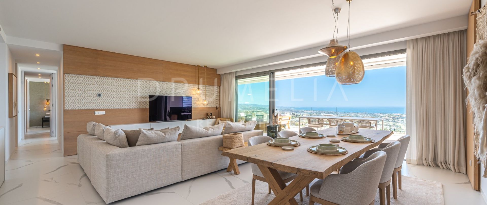 Prachtig gloednieuw modern luxe appartement met panoramisch uitzicht in boetiekcomplex in Benahavis.