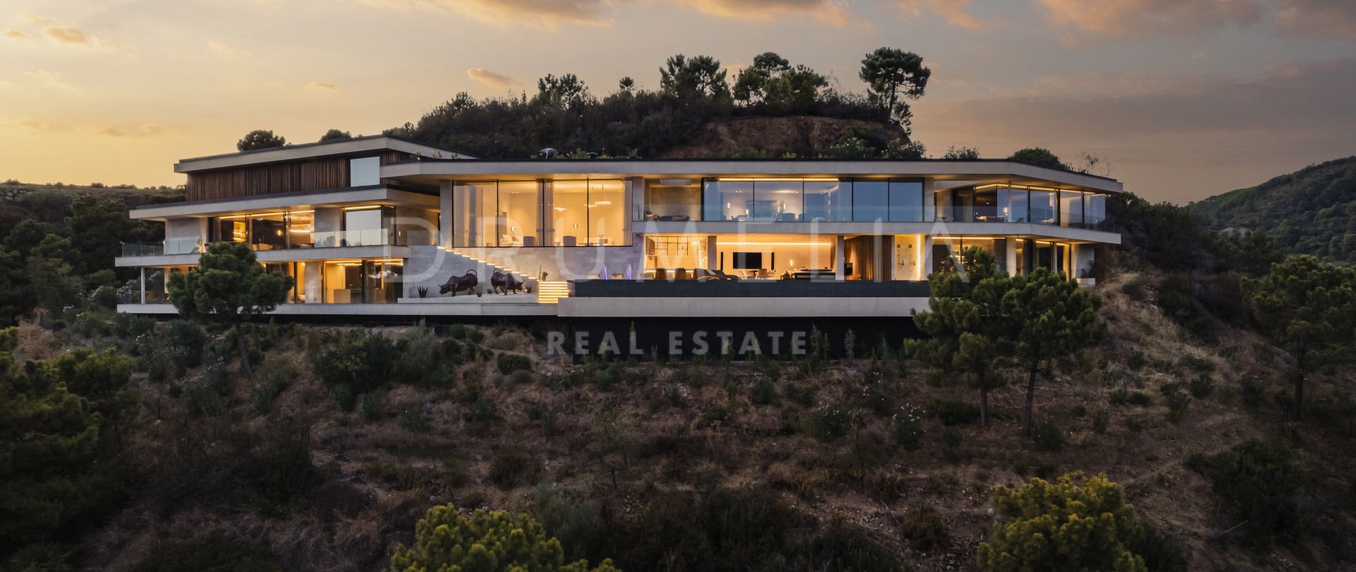 Casa Cuiabá - New eco-friendly modern luxury villa with panoramic sea views in fabulous Monte Mayor, Benahavis
