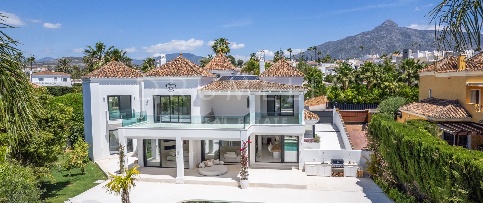 Wunderschön renovierte moderne Luxusvilla in Parcelas del Golf, Nueva Andalucia, Marbella