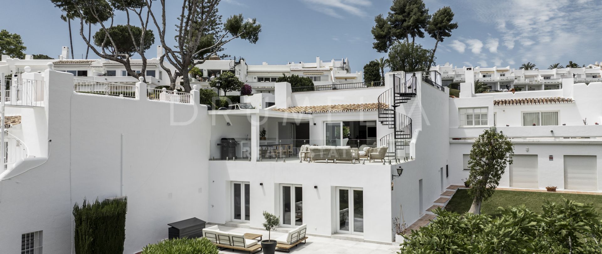 Geschakeld huis te koop in Nueva Andalucia, Marbella (Alle)