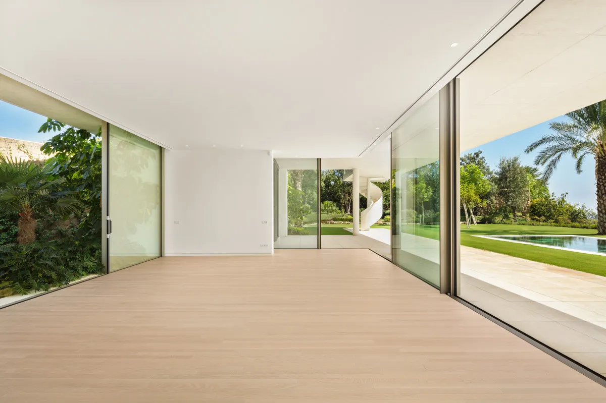 Comprar villa de 5 dormitorios en Finca Cortesin
