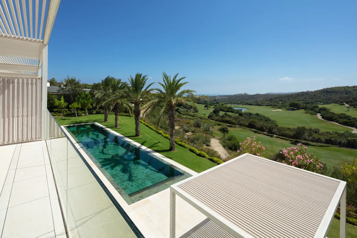Comprar villa de 5 dormitorios en Finca Cortesin