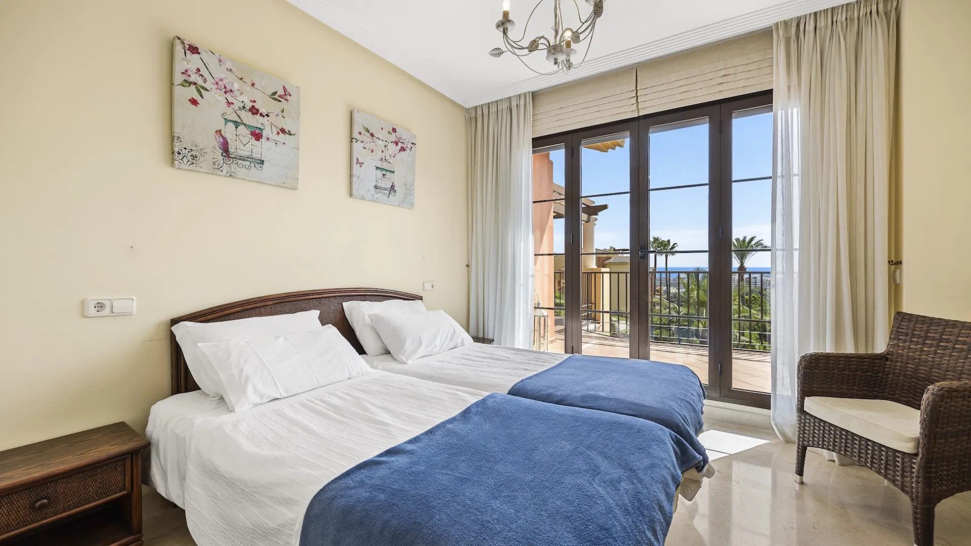 Ático con 3 dormitorios en venta en Los Arqueros