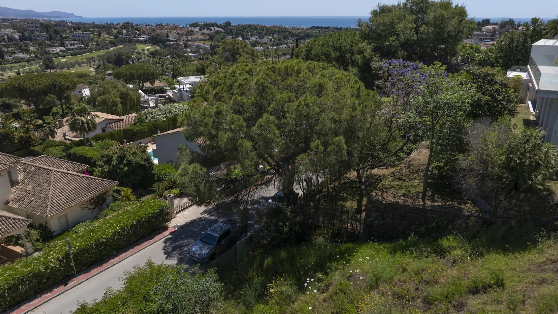 For sale plot in Nueva Andalucia