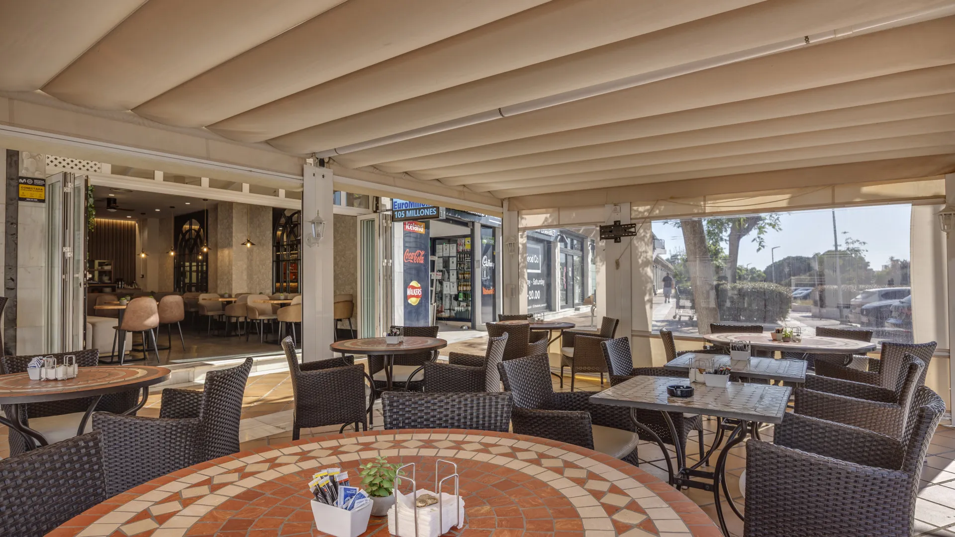 For sale commercial premises in Guadalmina Alta