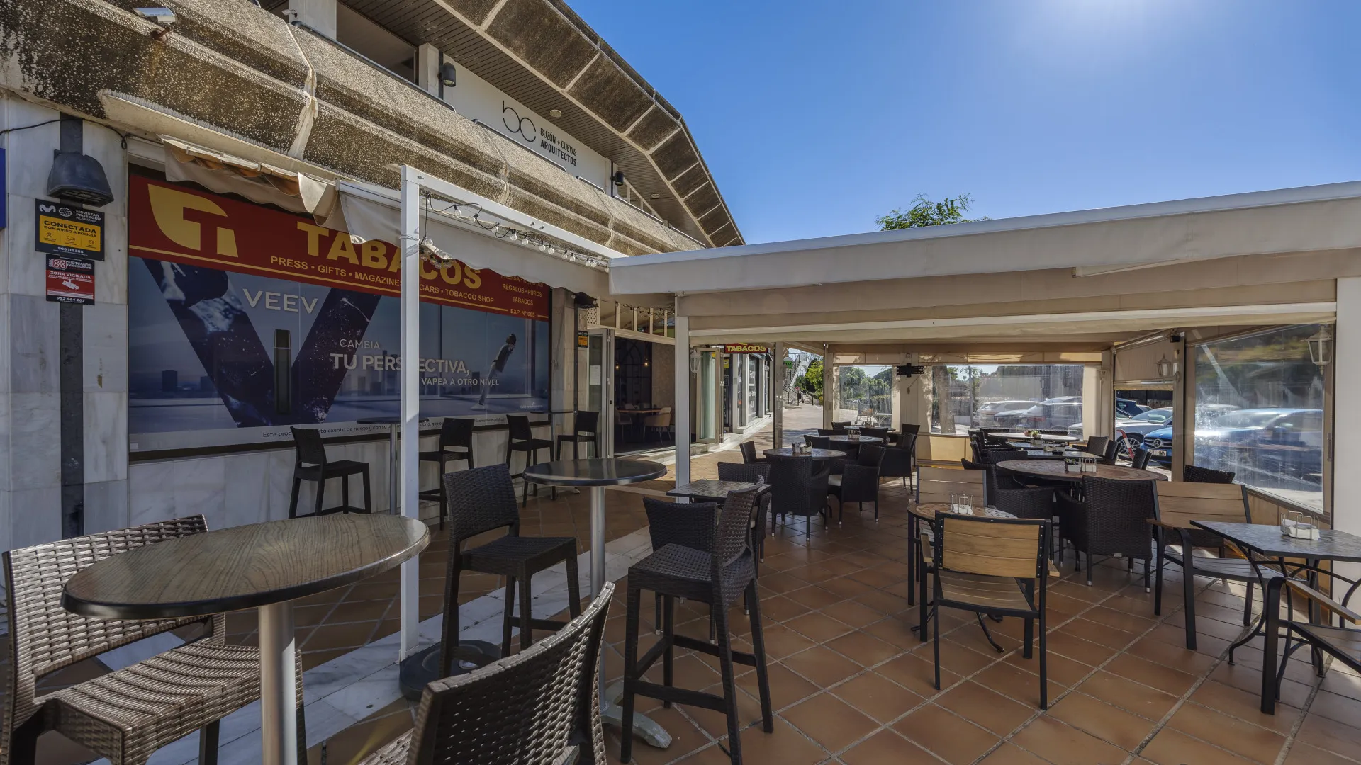 For sale commercial premises in Guadalmina Alta