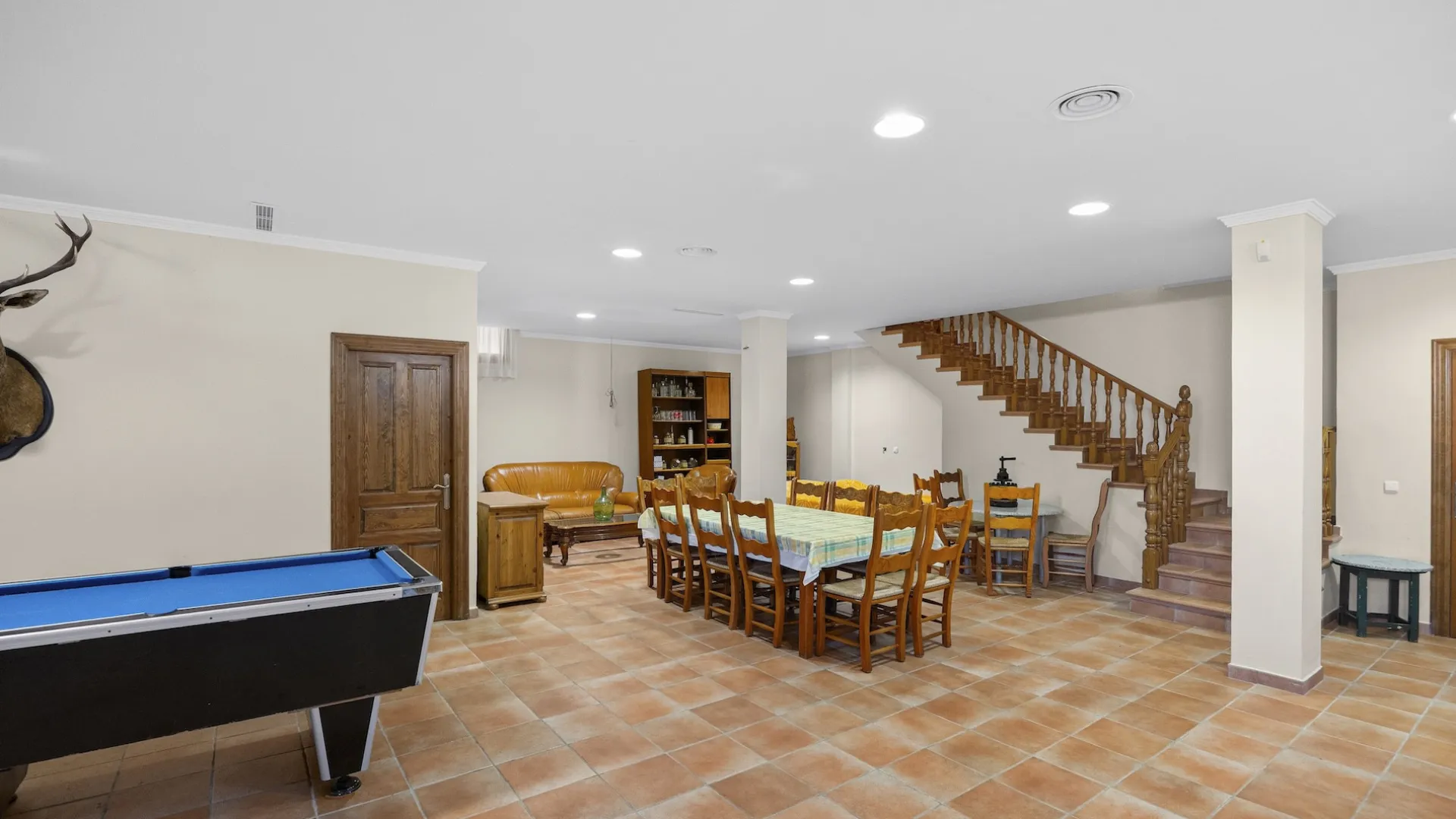 Vega del Colorado, pareado con 5 dormitorios en venta