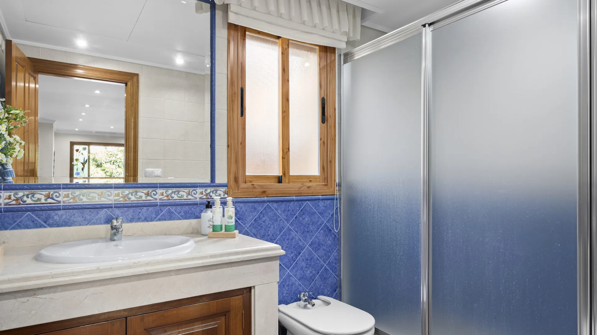 Vega del Colorado, pareado con 5 dormitorios en venta