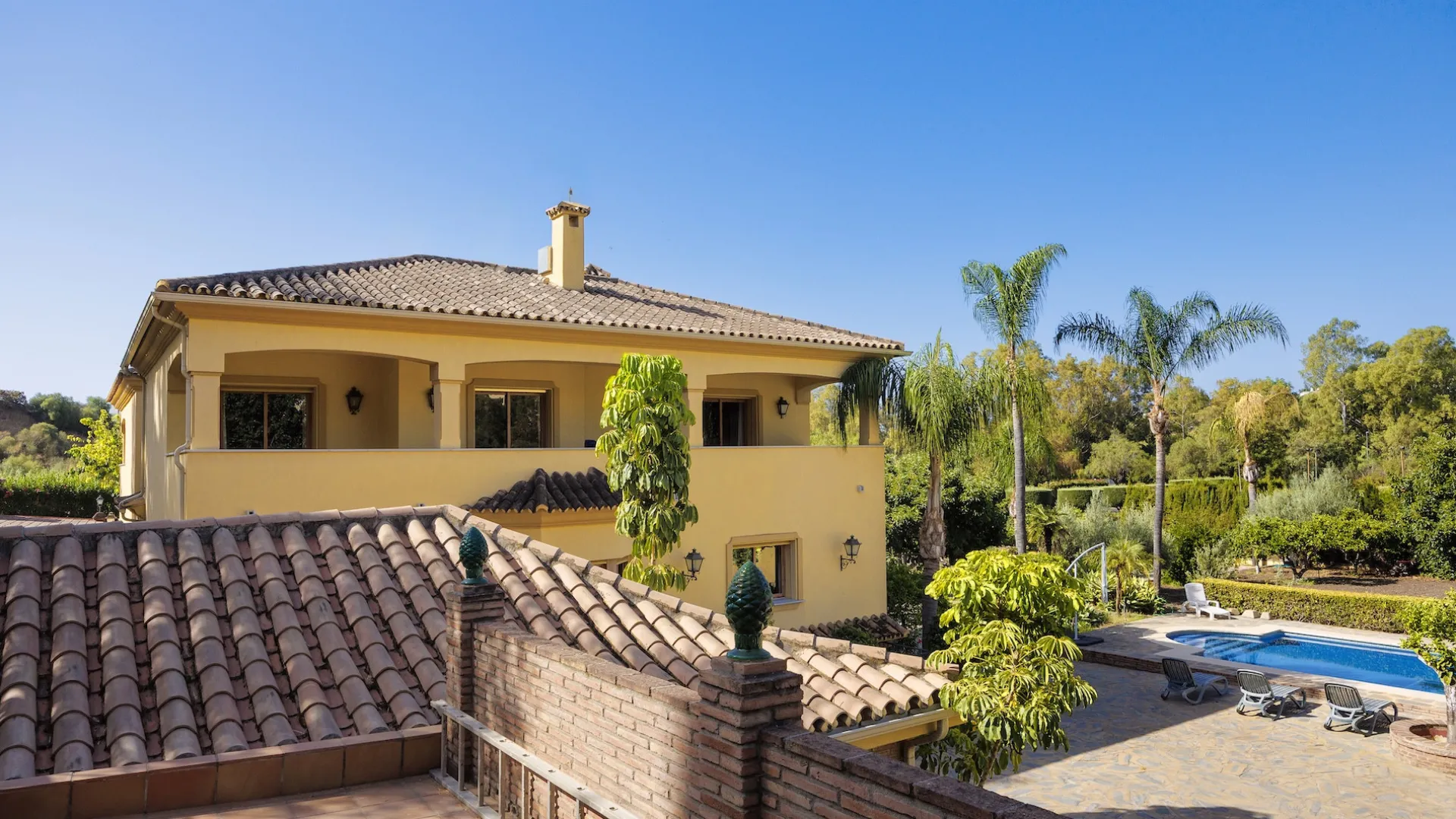 Vega del Colorado, pareado con 5 dormitorios en venta