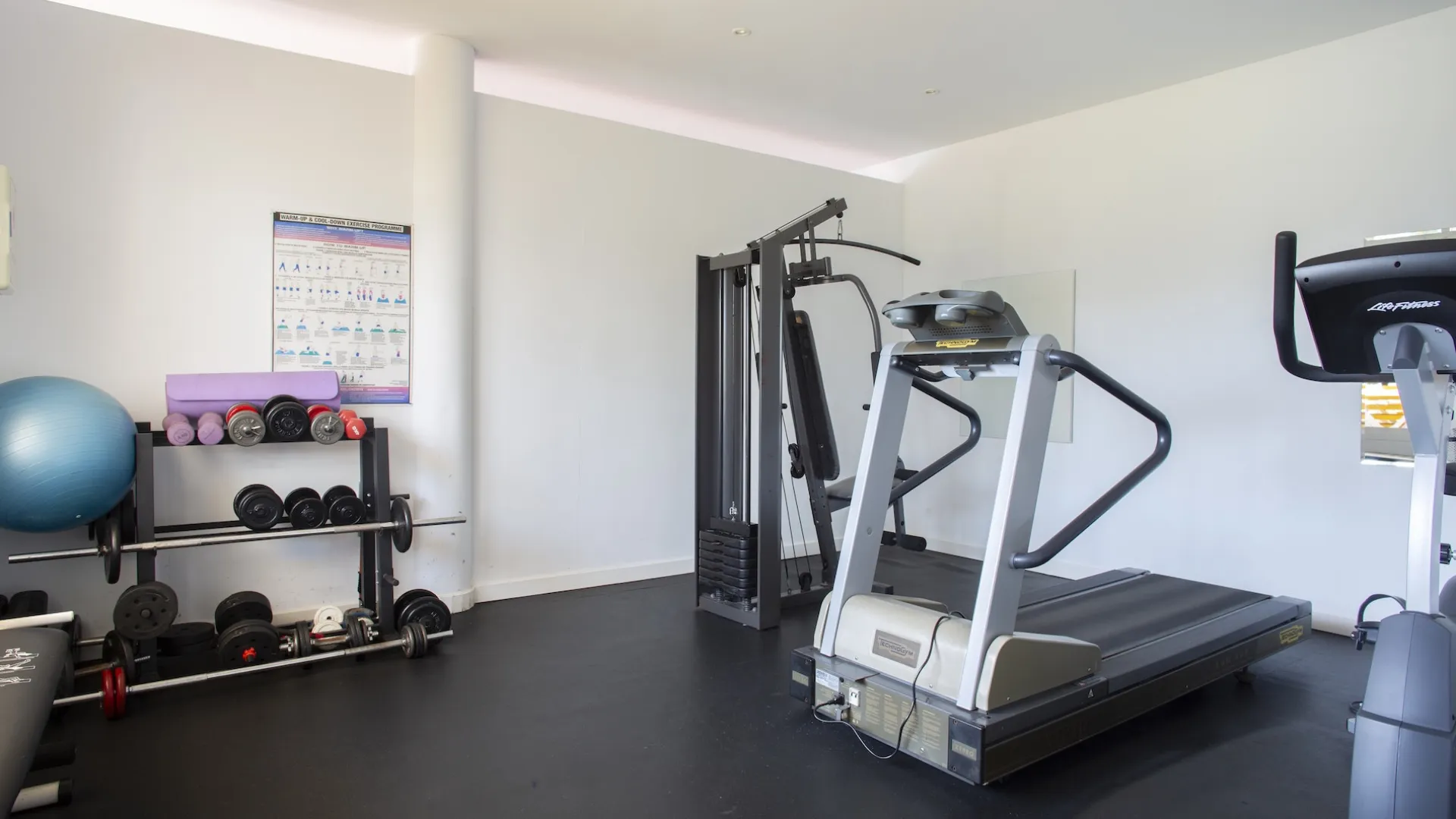 Se vende apartamento con 2 dormitorios en Selwo Hills