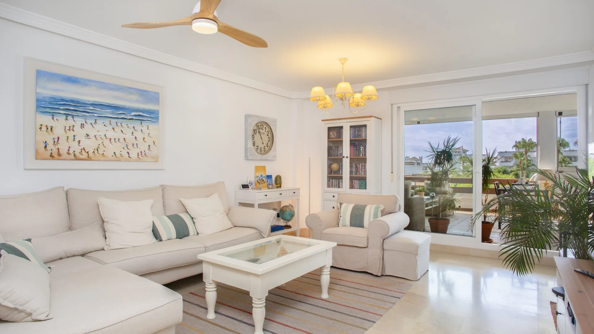 Se vende apartamento con 2 dormitorios en Selwo Hills