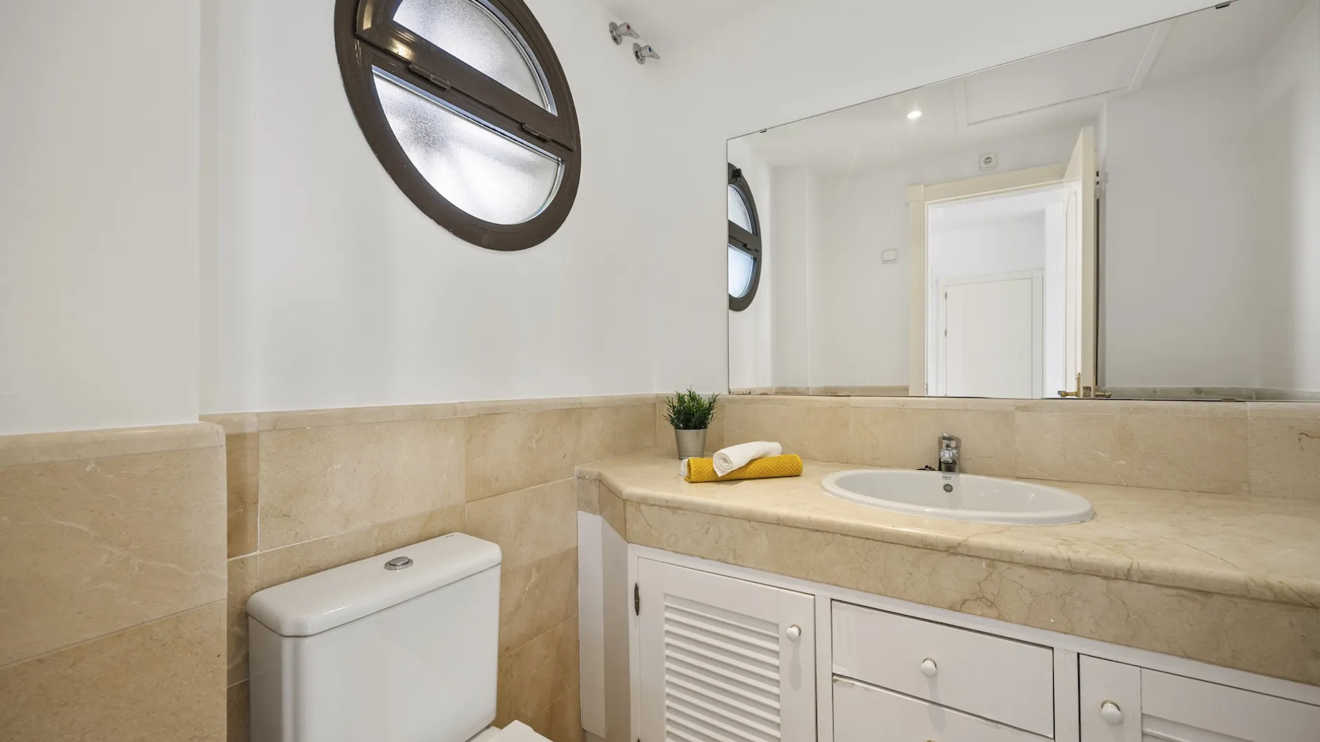 Los Arqueros, villa con 6 dormitorios a la venta