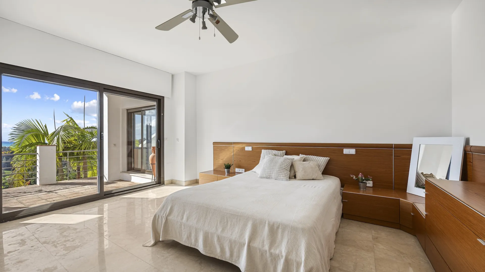 Los Arqueros, villa con 6 dormitorios a la venta