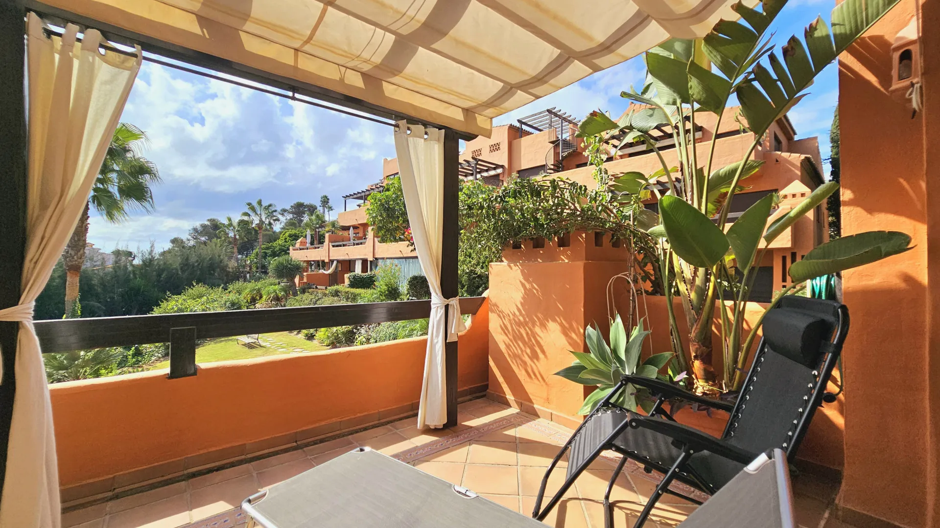 Apartment in Costa Galera for sale
