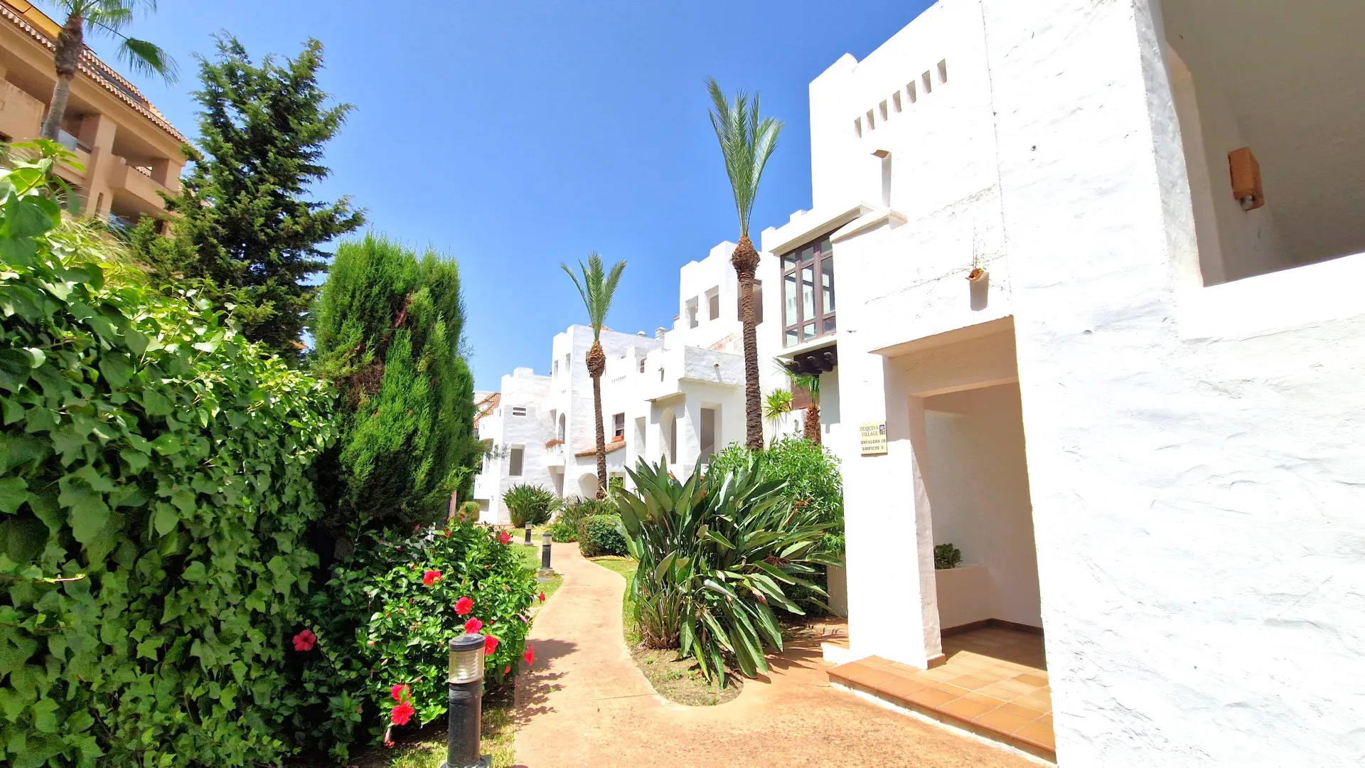 Apartment for sale in Duquesa Village