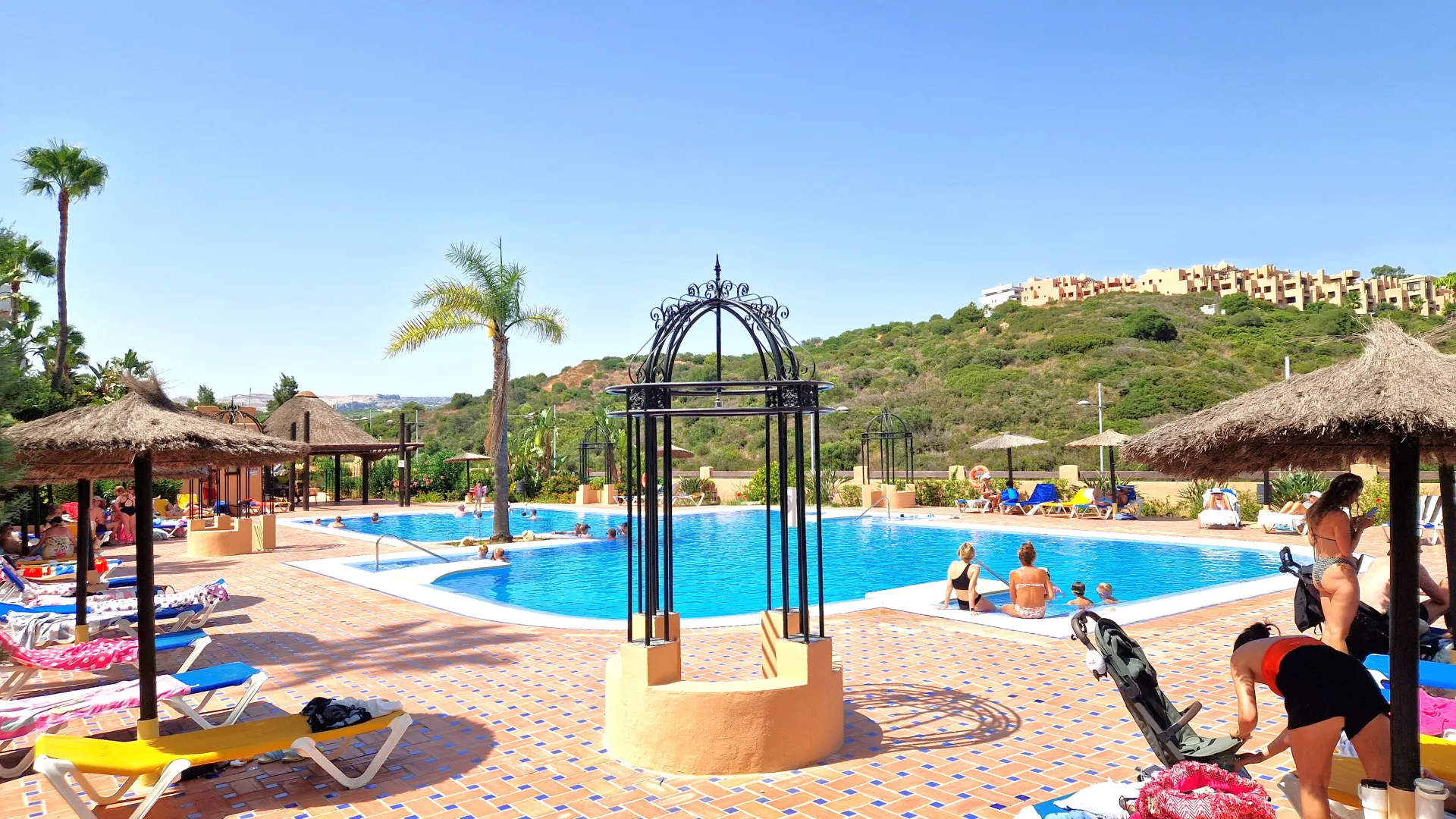 Apartment for sale in Duquesa Village