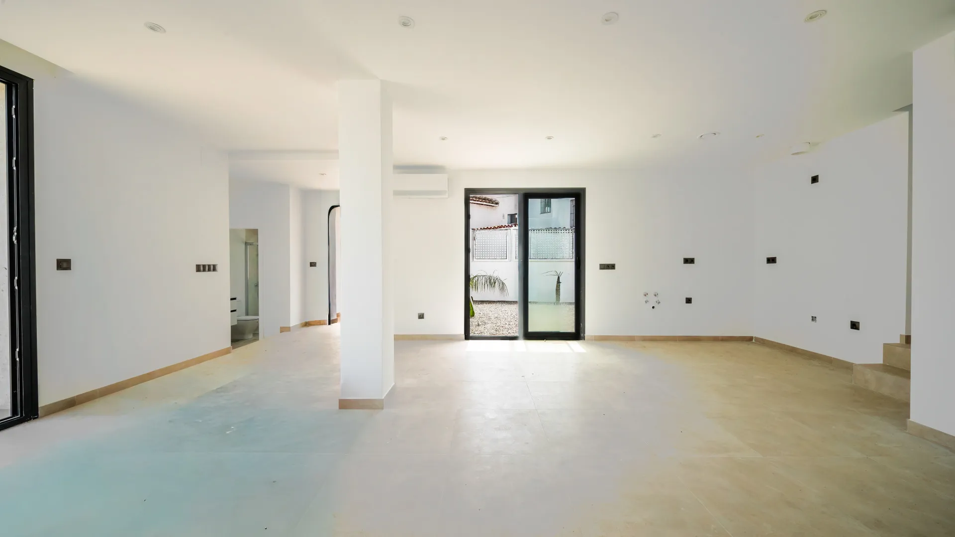 2 bedrooms town house for sale in Bahia Dorada