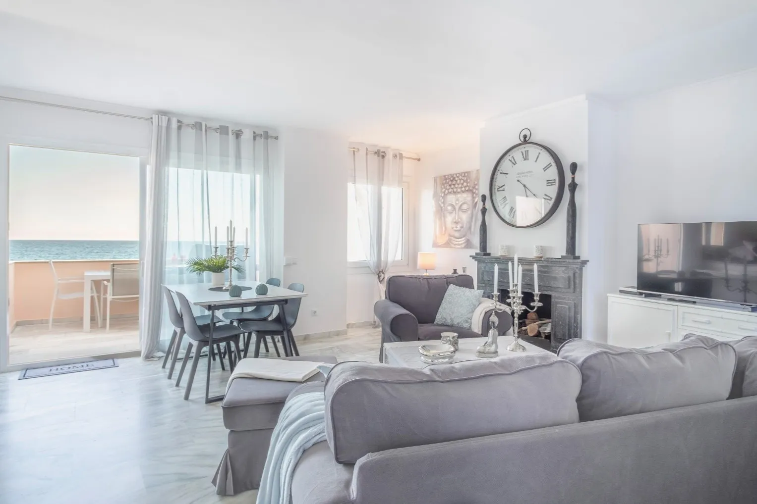 Buy penthouse in Playa del Moral