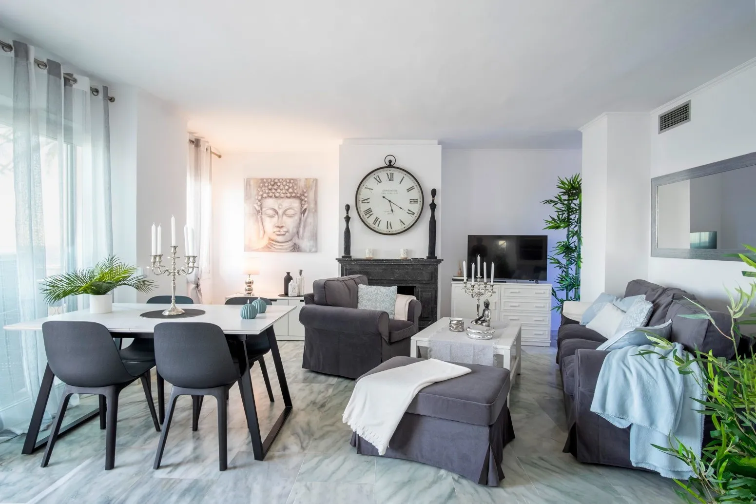 Buy penthouse in Playa del Moral