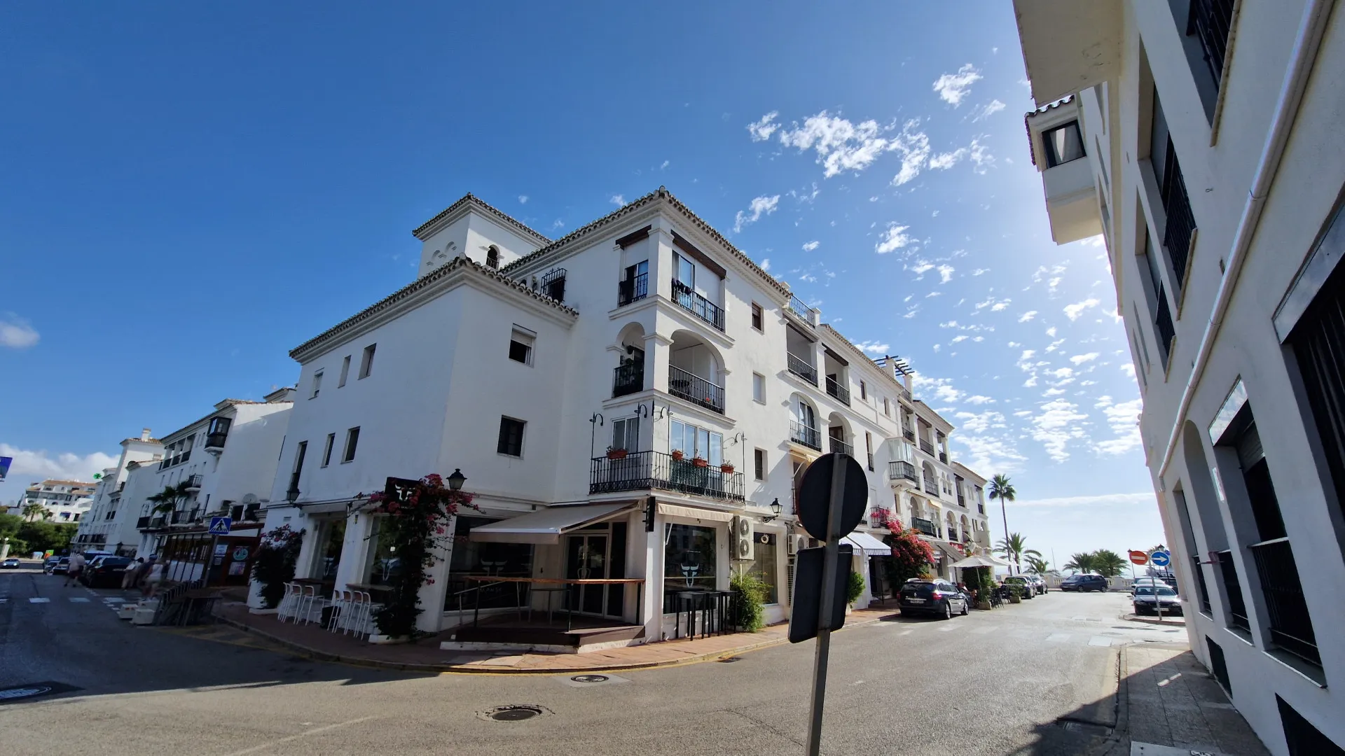 Apartment for sale in Puerto La Duquesa