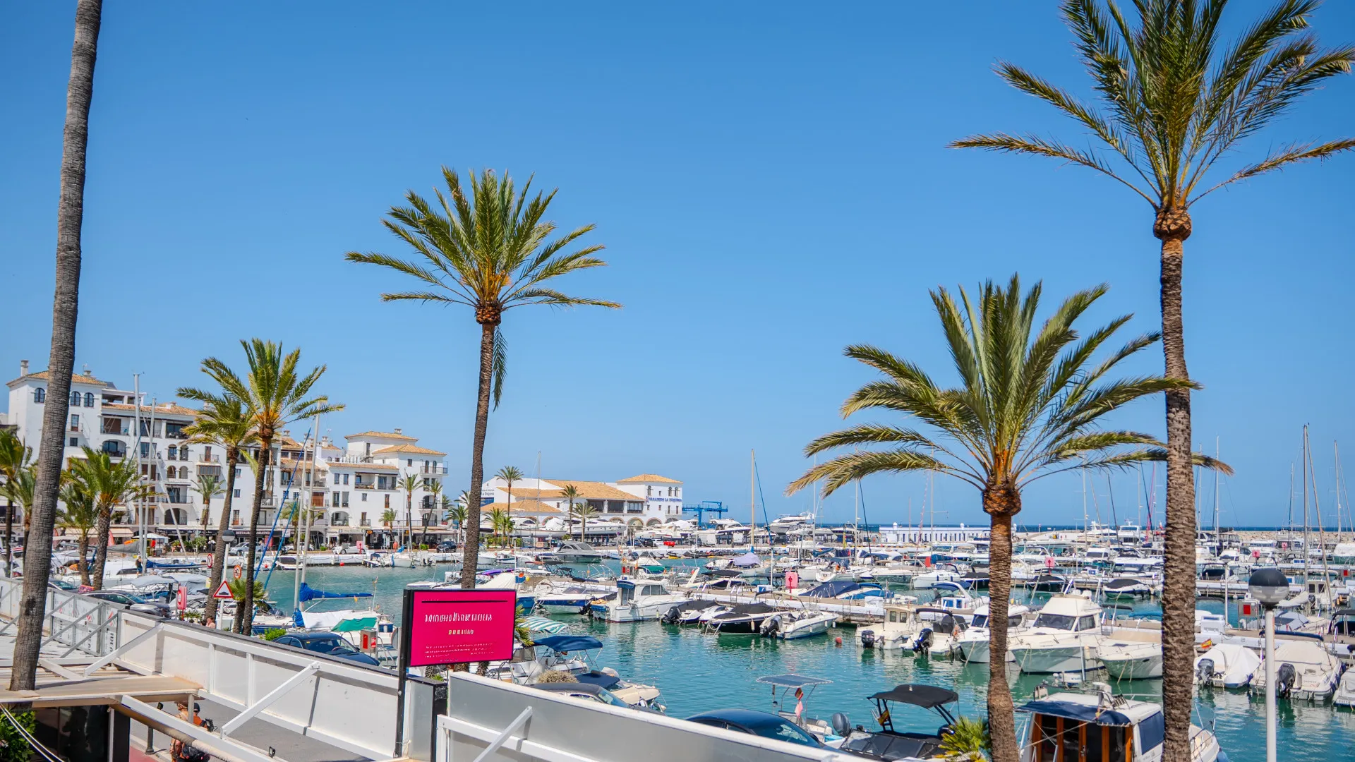 Apartment for sale in Puerto La Duquesa