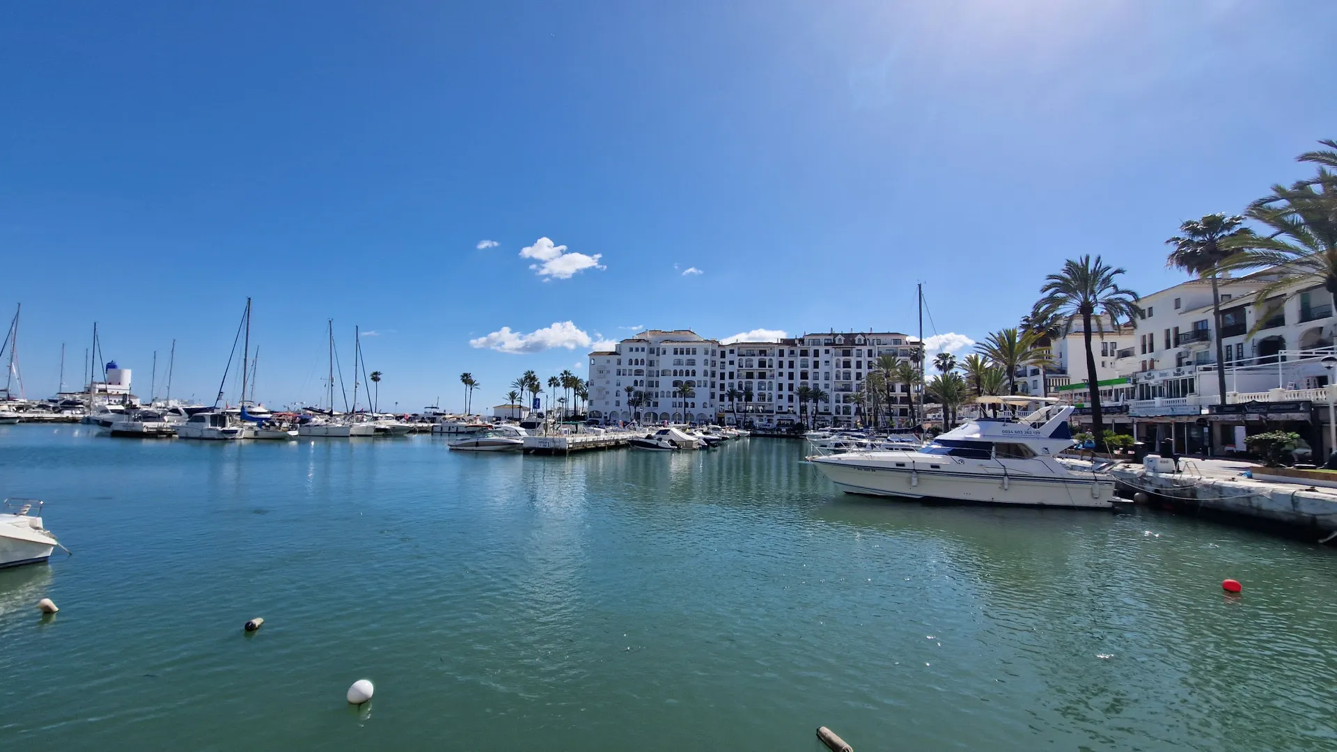 Apartment for sale in Puerto La Duquesa