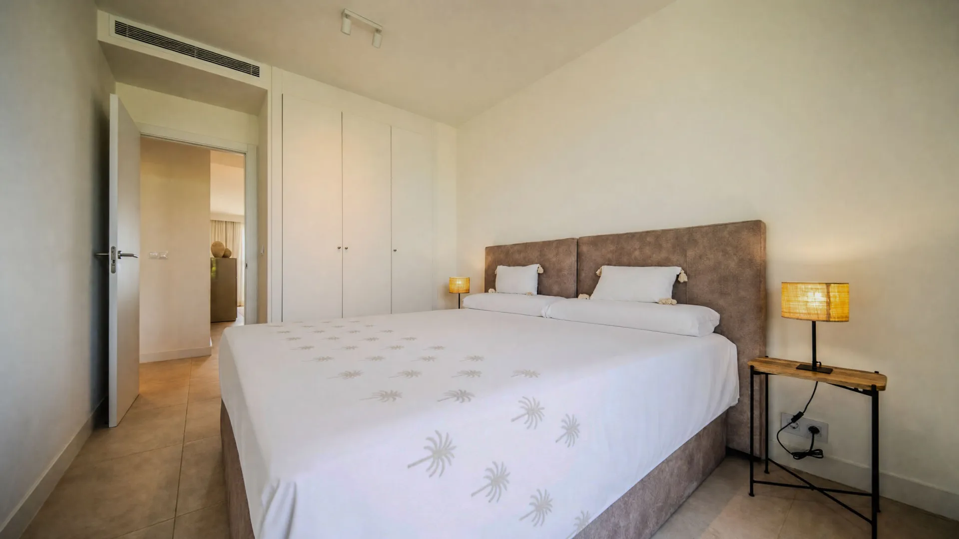 Ground floor apartment for sale in Camarate Golf with 3 bedrooms