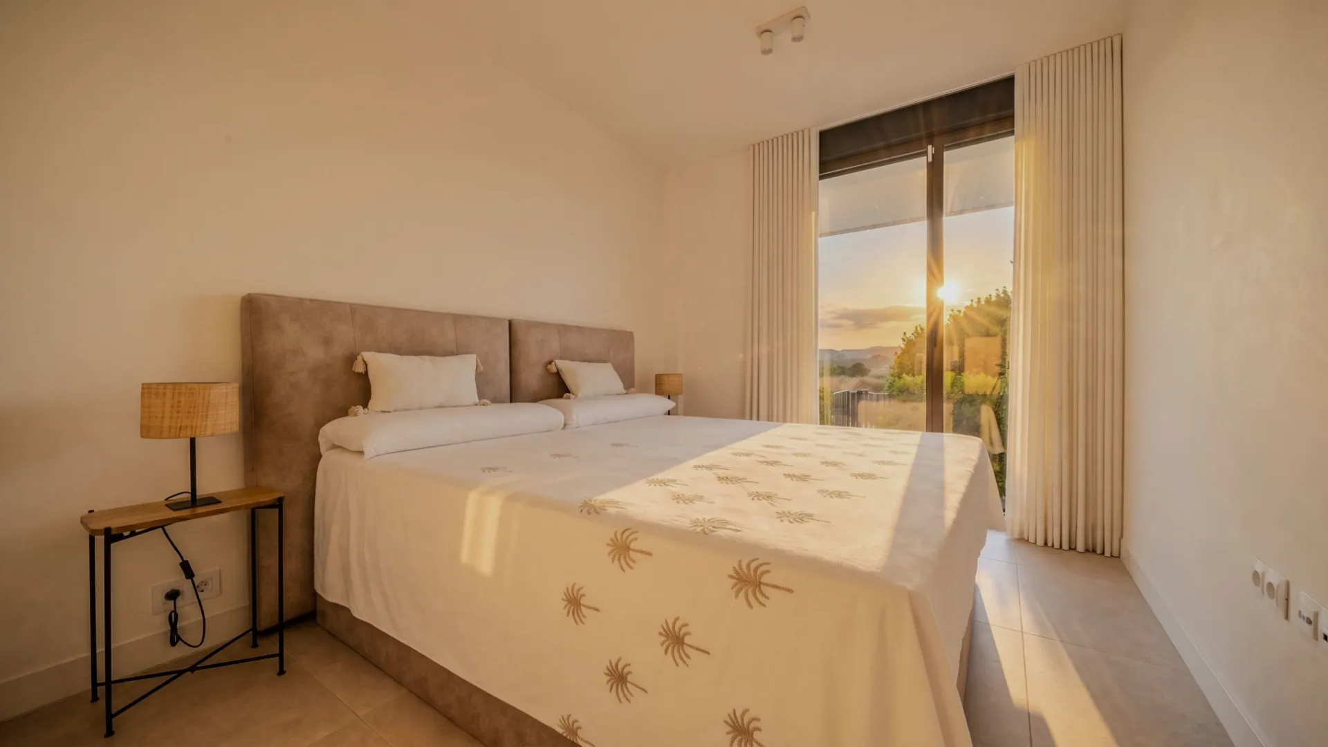 Ground floor apartment for sale in Camarate Golf with 3 bedrooms