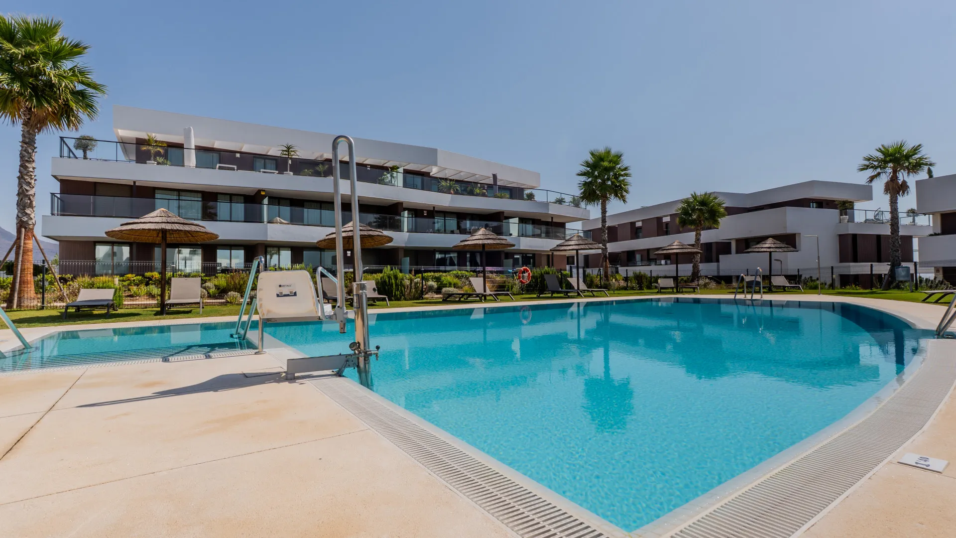 3 bedrooms ground floor apartment for sale in Camarate Golf