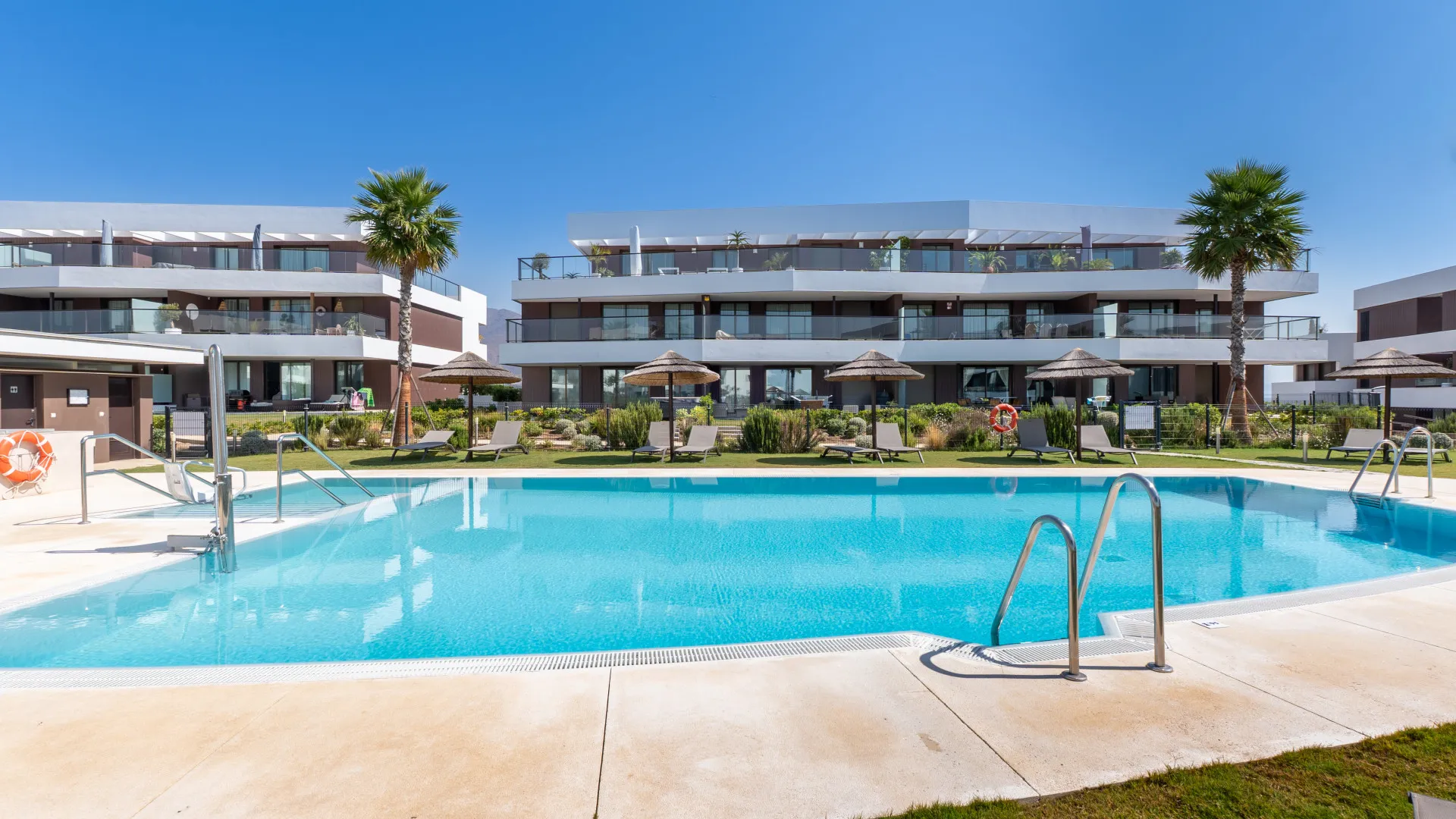 3 bedrooms ground floor apartment for sale in Camarate Golf
