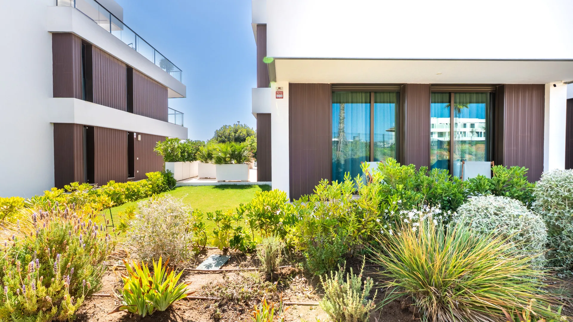 3 bedrooms ground floor apartment for sale in Camarate Golf
