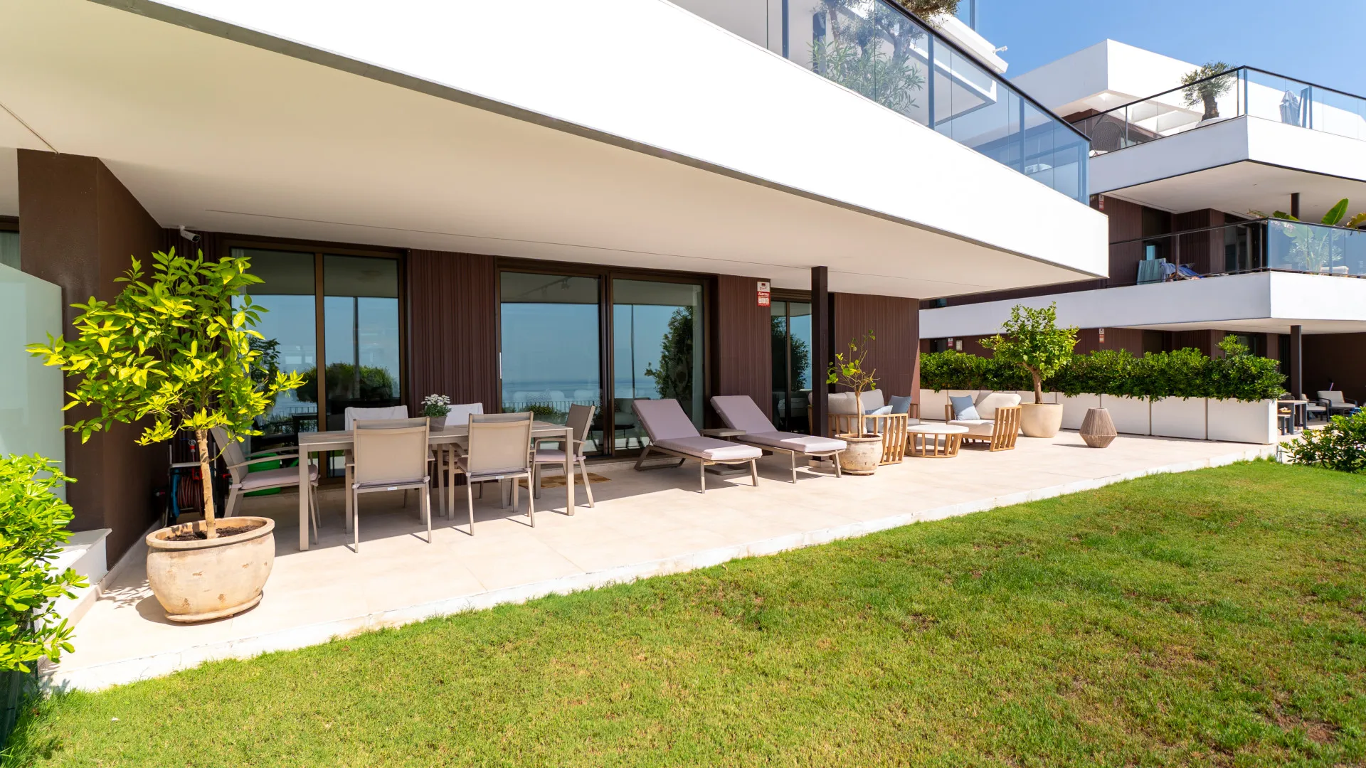 3 bedrooms ground floor apartment for sale in Camarate Golf