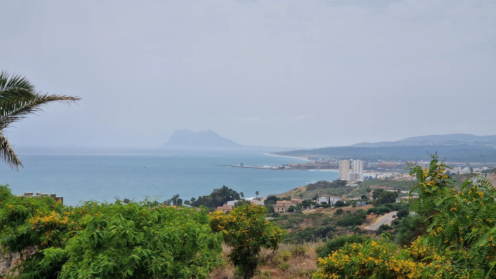 Bahia de las Rocas, atico duplex en venta de 3 dormitorios