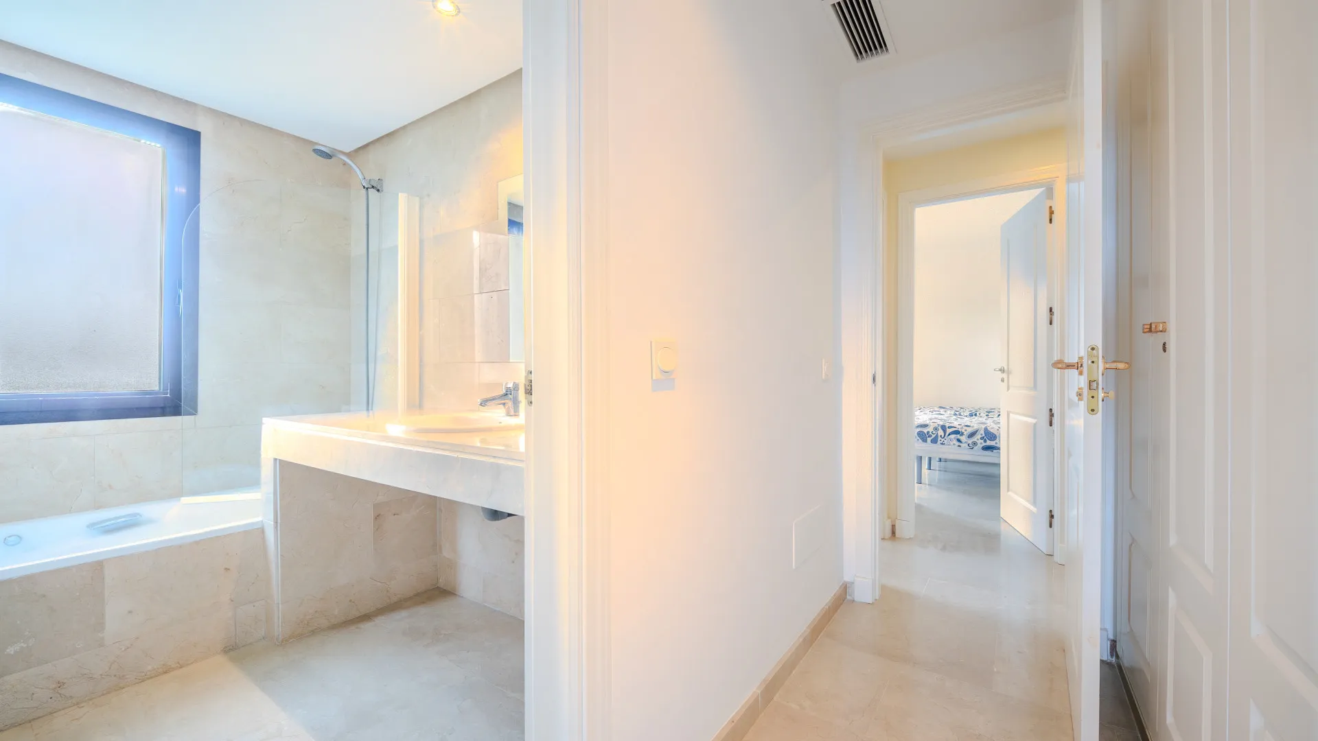 Apartment with 2 bedrooms for sale in Sabinillas
