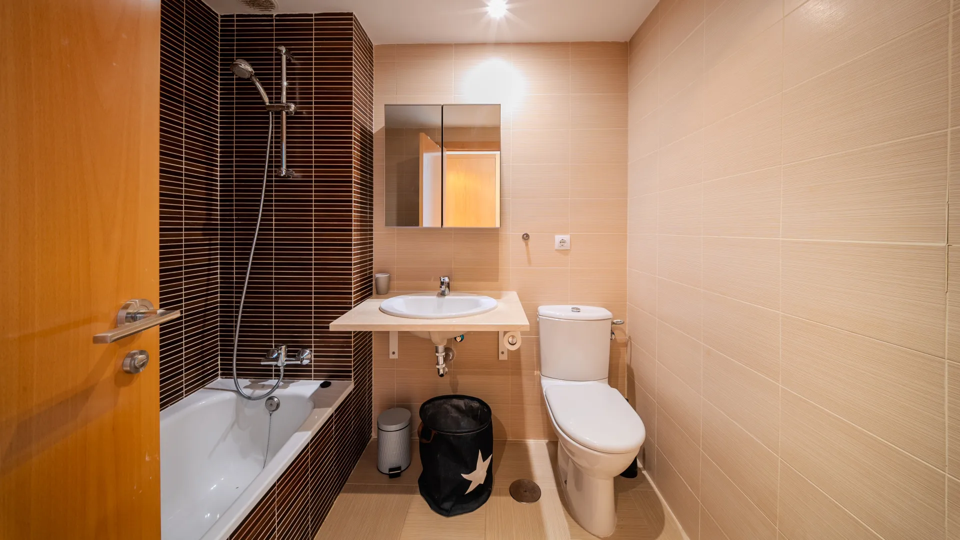 Se vende apartamento de 4 dormitorios en Doña Julia