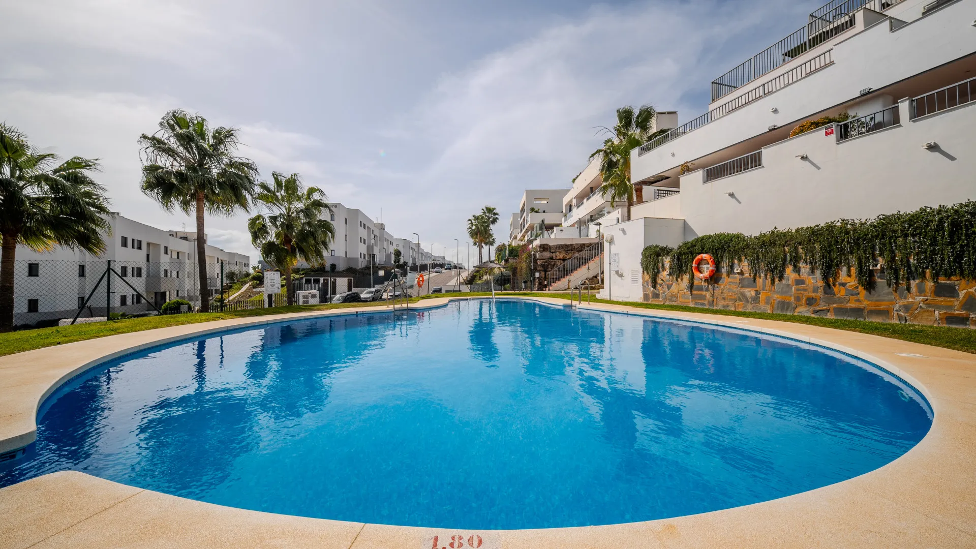 Se vende apartamento de 4 dormitorios en Doña Julia