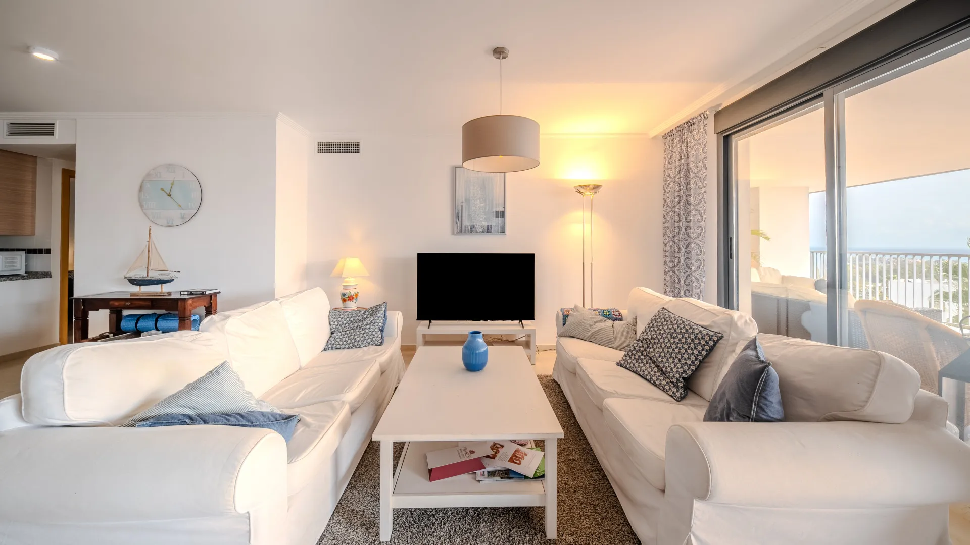 Se vende apartamento de 4 dormitorios en Doña Julia