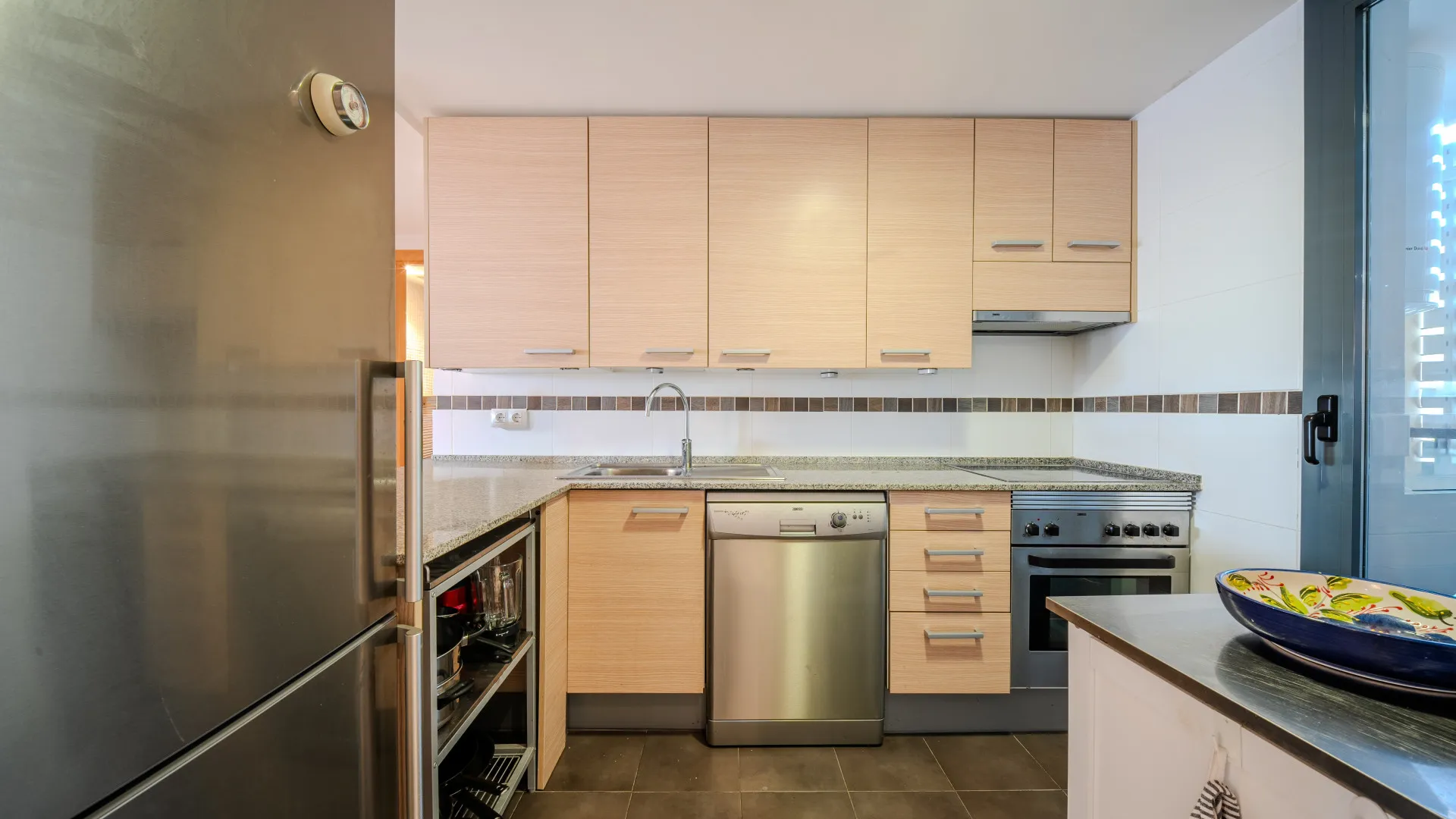 Se vende apartamento de 4 dormitorios en Doña Julia