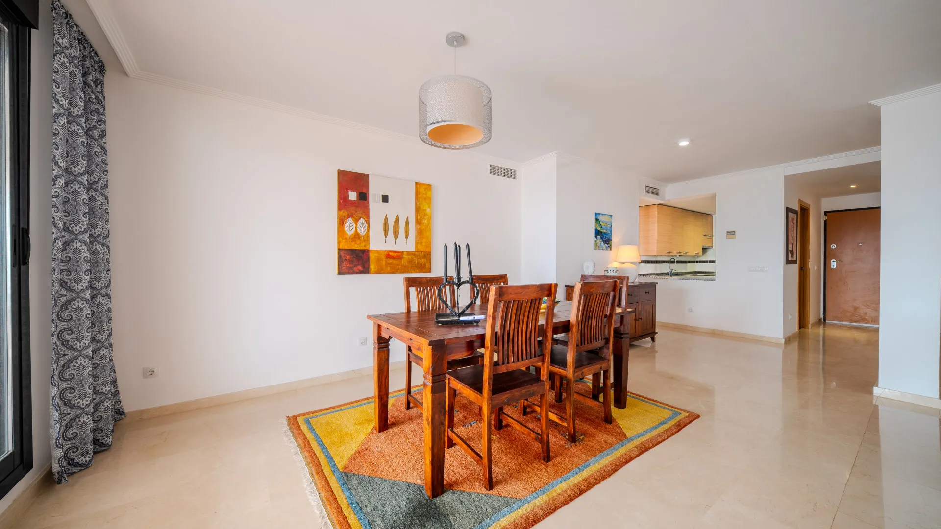 Se vende apartamento de 4 dormitorios en Doña Julia