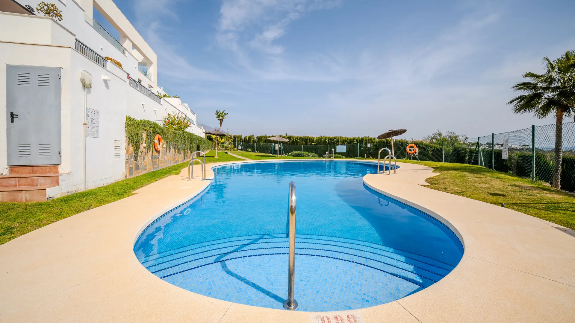Se vende apartamento de 4 dormitorios en Doña Julia