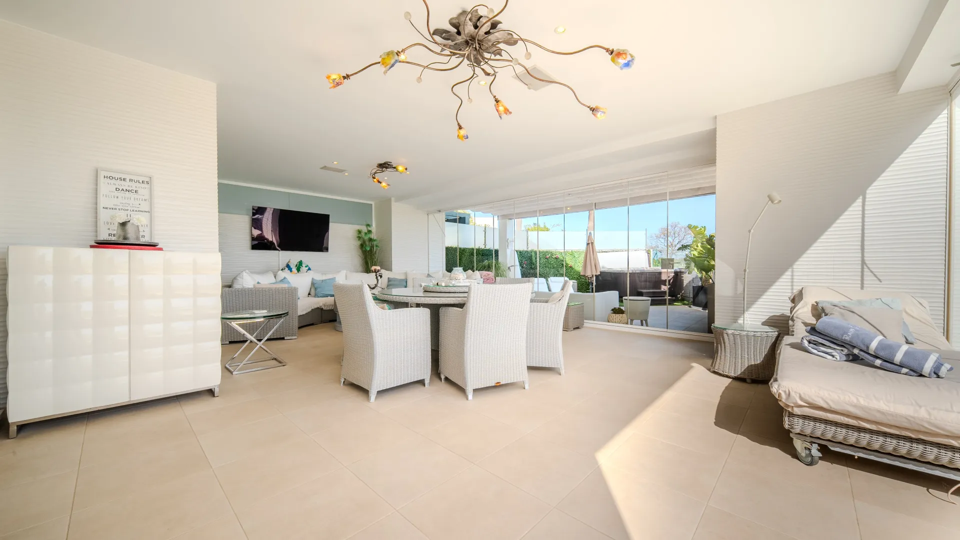 Comprar apartamento planta baja con 2 dormitorios en Las Terrazas de Cortesín