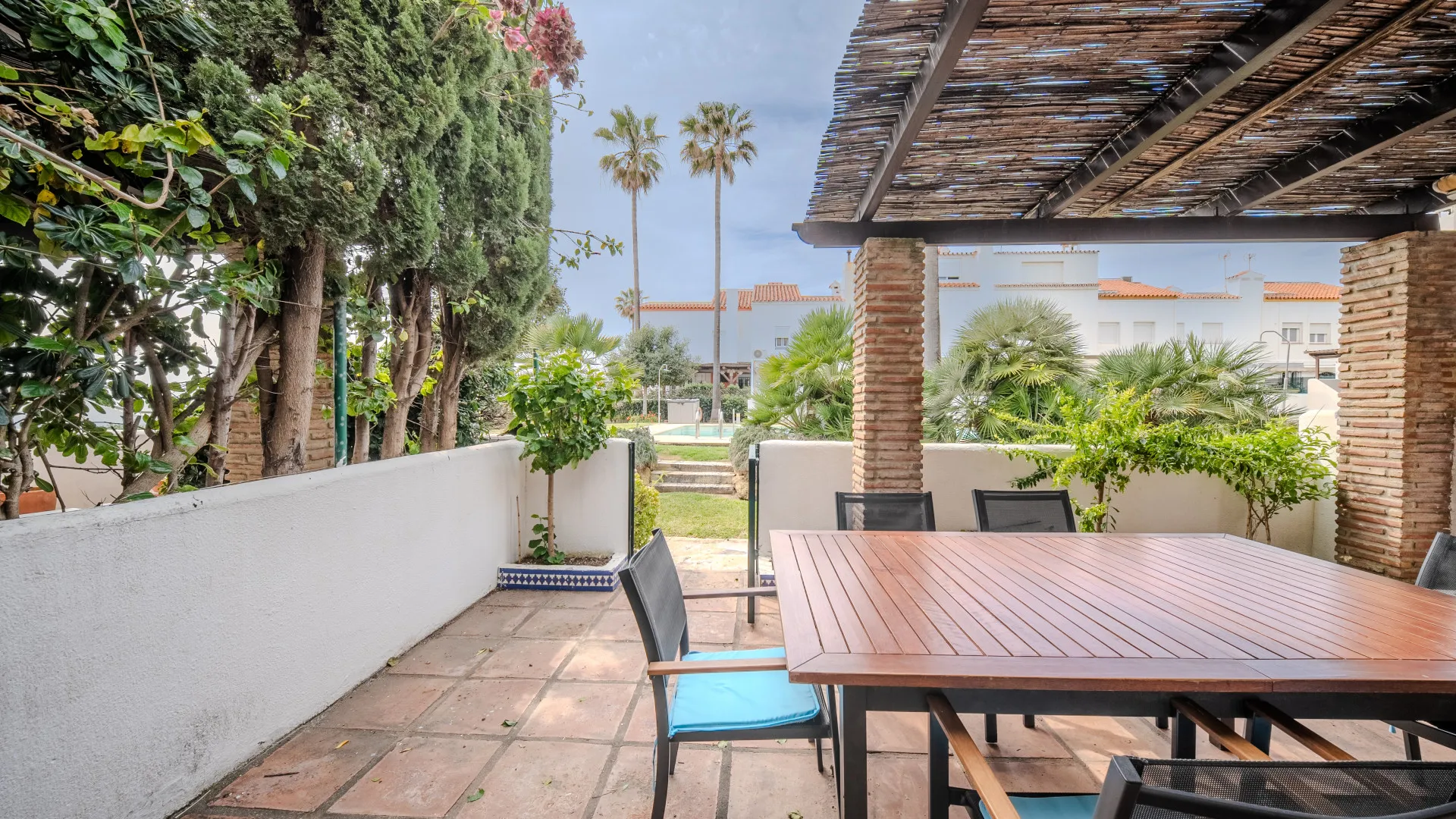 5 bedrooms town house for sale in Marina de Casares