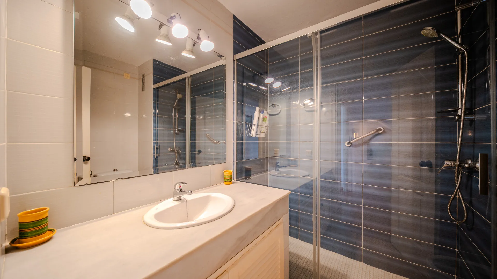 5 bedrooms town house for sale in Marina de Casares