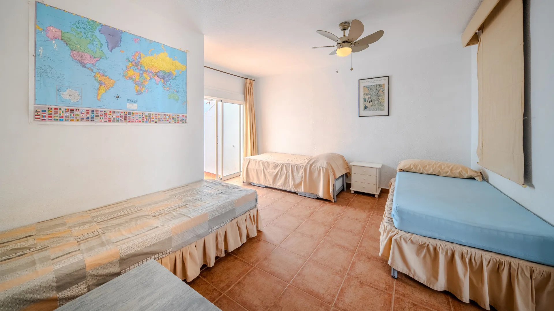5 bedrooms town house for sale in Marina de Casares