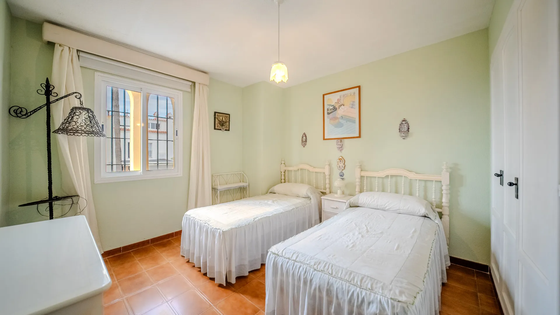 5 bedrooms town house for sale in Marina de Casares