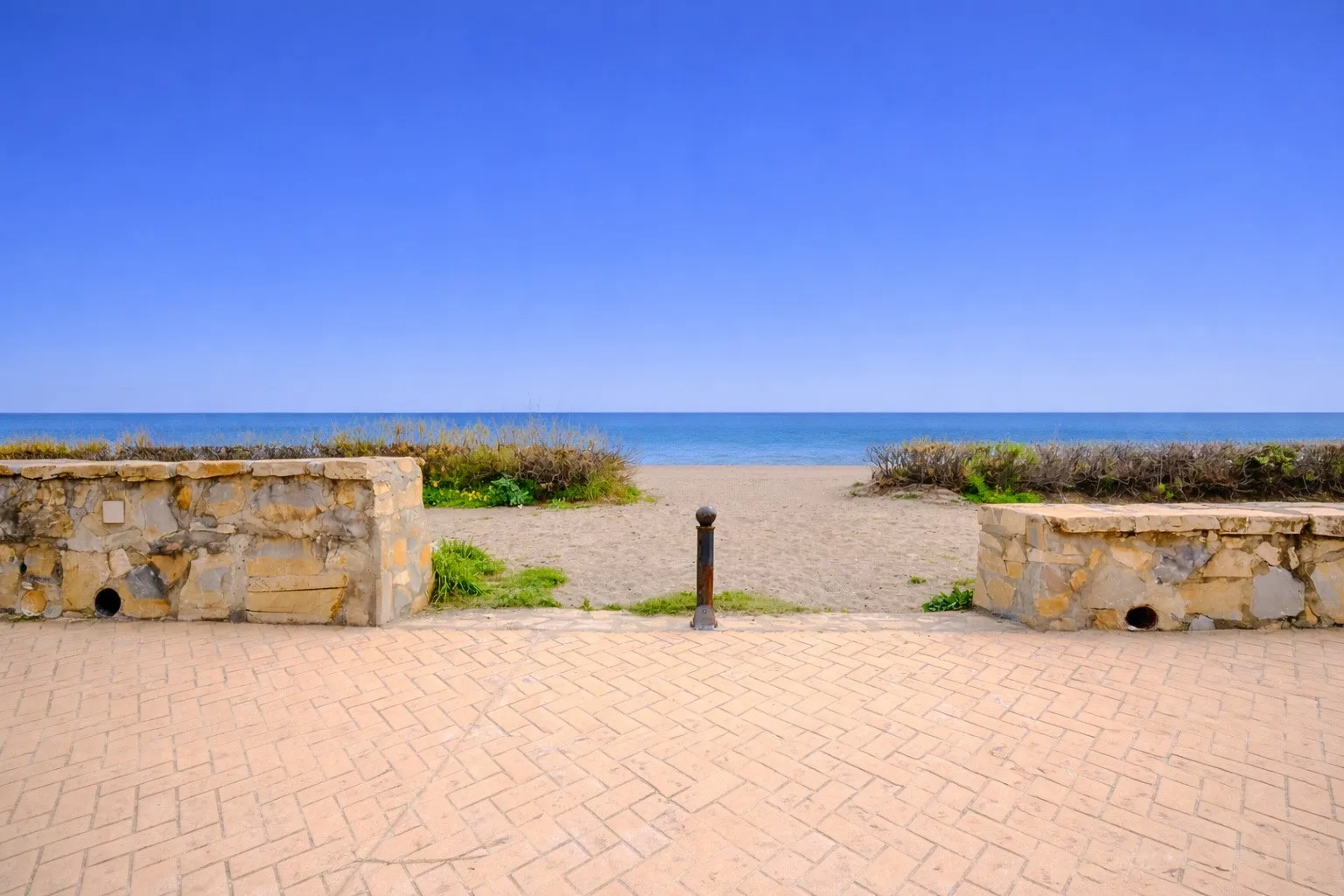 5 bedrooms town house for sale in Marina de Casares