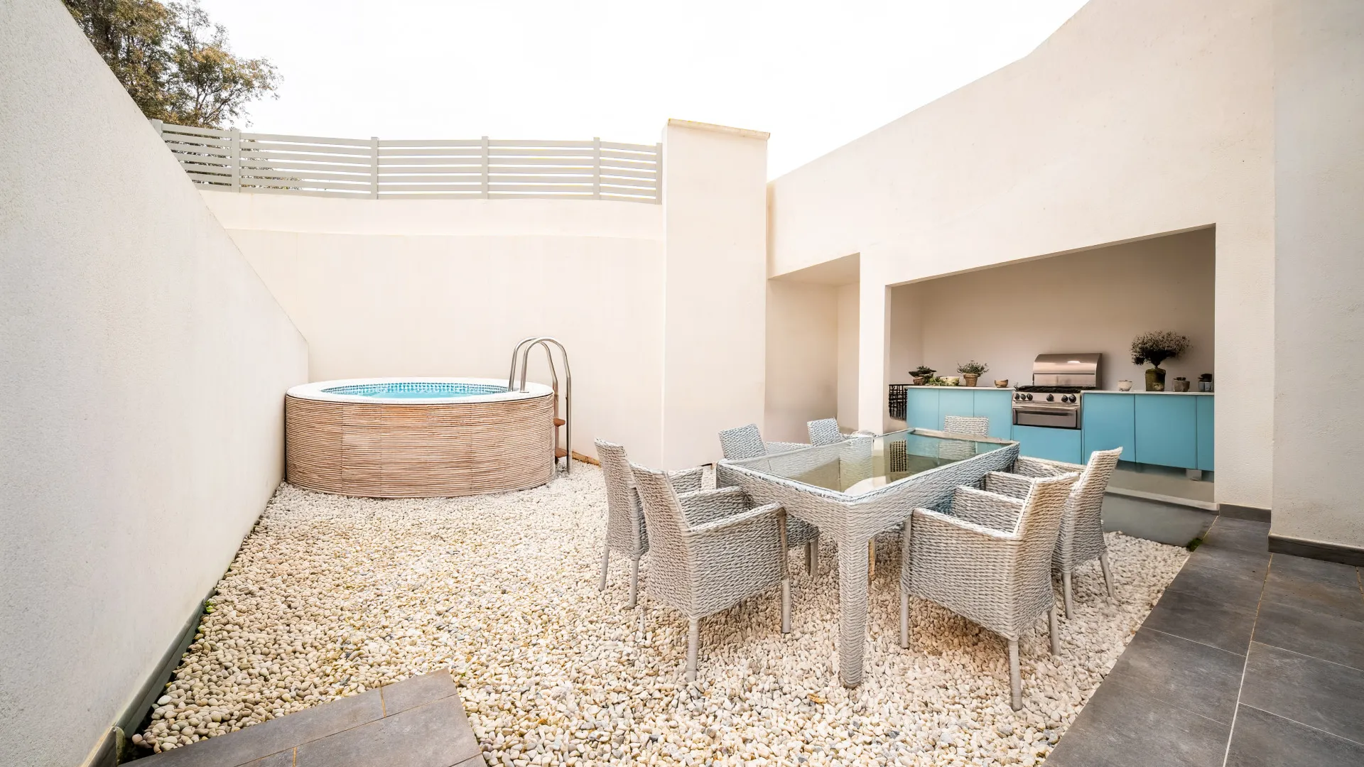 For sale 2 bedrooms ground floor apartment in La Paloma